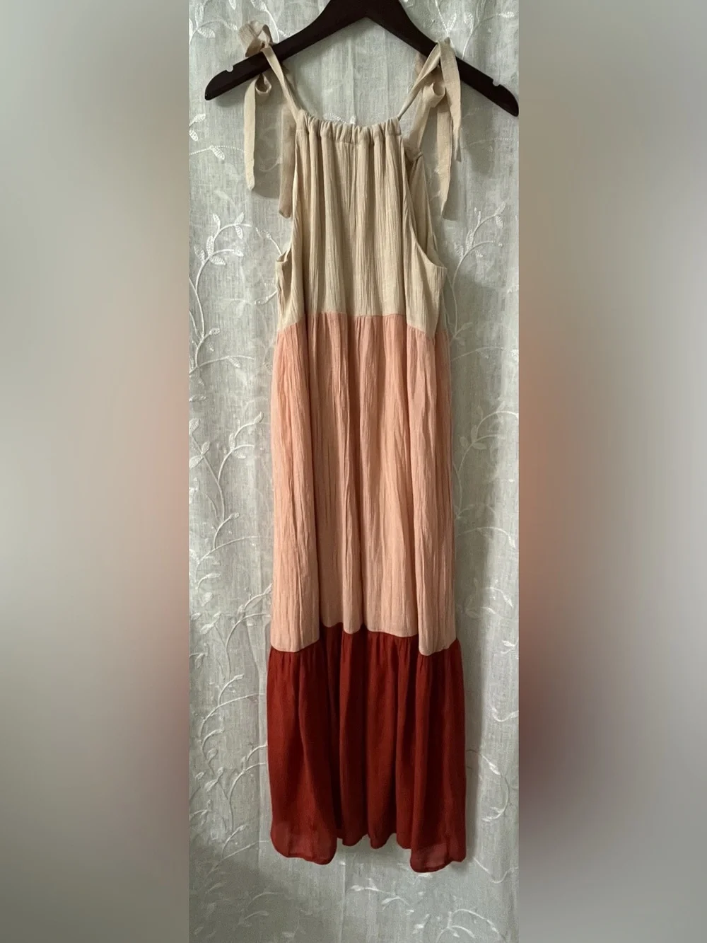 Luxology lightweight sleeveless